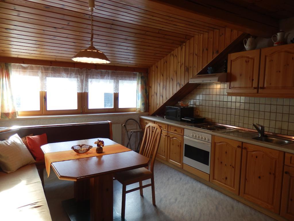 شقة Ferienhaus Maier Lind الغرفة الصورة